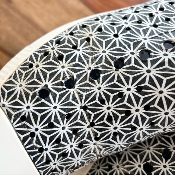 Native Jefferson unisex slip on water shoe - Picture 5 of 11